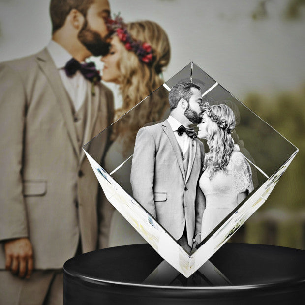 3D Crystal Cut Corner Diamond